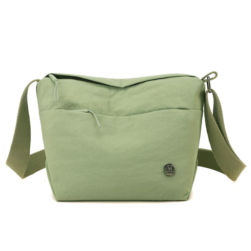 New shoulder bag hot-selling women's bag fashion high sense large capacity shoulder messenger bag light waterproof bag