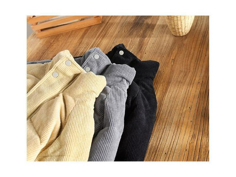 Men's Retro Corduroy Winter Jacket - Thick, Warm, Solid Color, Short Silhouette