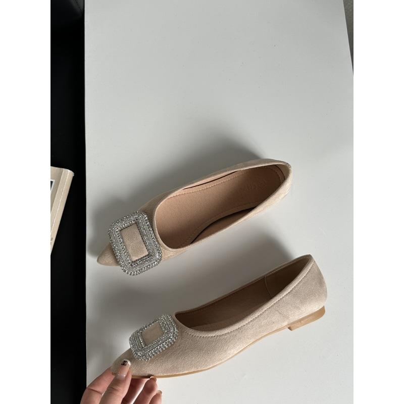

Туфли-лодочки со стразами для женщин на весну и осень 2025 года, темпераментная сверкающая бриллиантовая пряжка, острый носок, мелкий вырез, натуральная кожа 40 абрикосовый