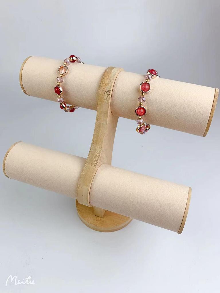 Retro Bamboo Wood Bracelet Display Stand for Jewelry and Watches