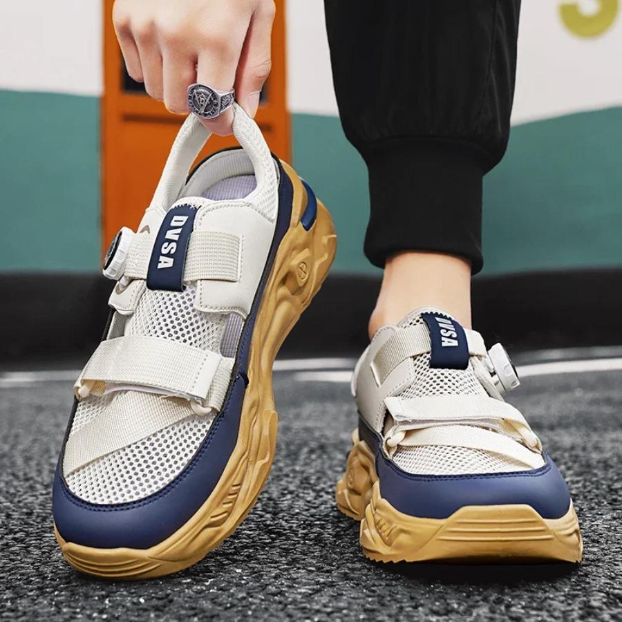 Neue Sommer Atmungsaktive Trendige Mode Lässige Anti-Rutsch Weiche Sohle Sport Freizeit Outdoor Strand Sandalen für Männer Herrenschuhe