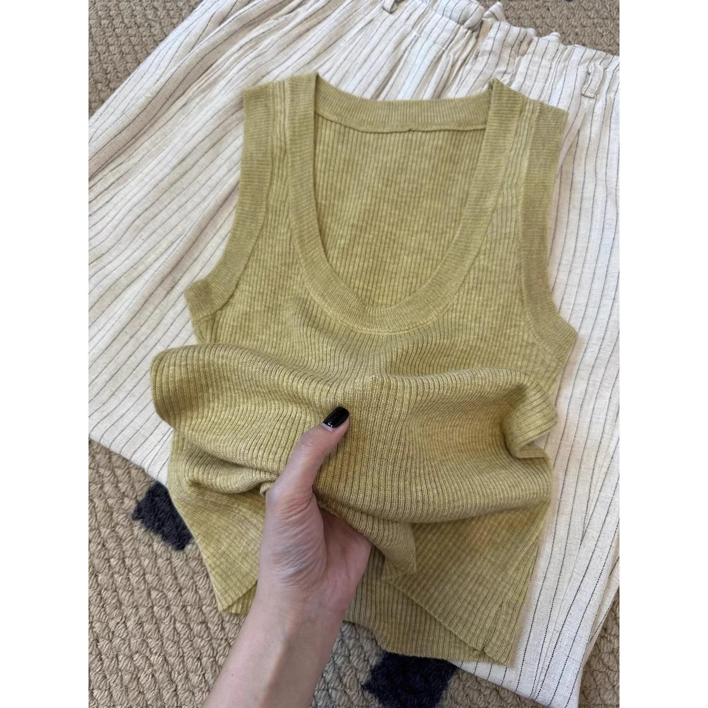 

Women s Wide Strap U-Neck Knitted Ice Silk Tank Top - Summer French-Style Vest One Size