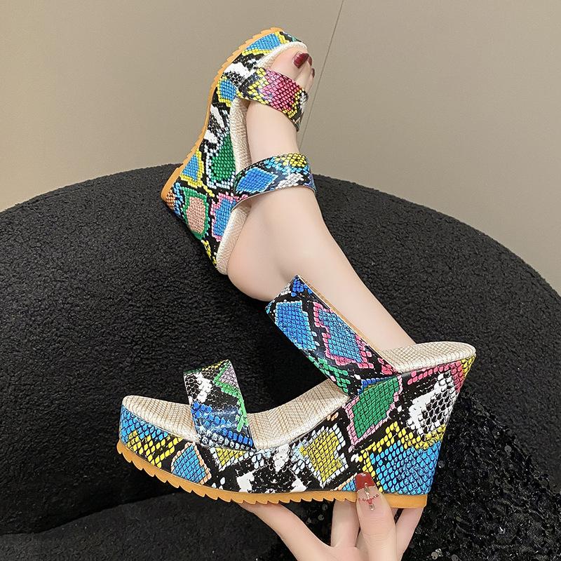 2025 summer foreign trade large size cool slippers women's European and American new color matching snake print leopard print wedge heel thick-sol