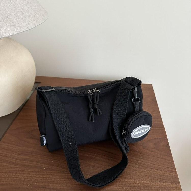 Simple Solid Color Large Capacity Lightweight Women Casual Crossbody Bag For Daily Use