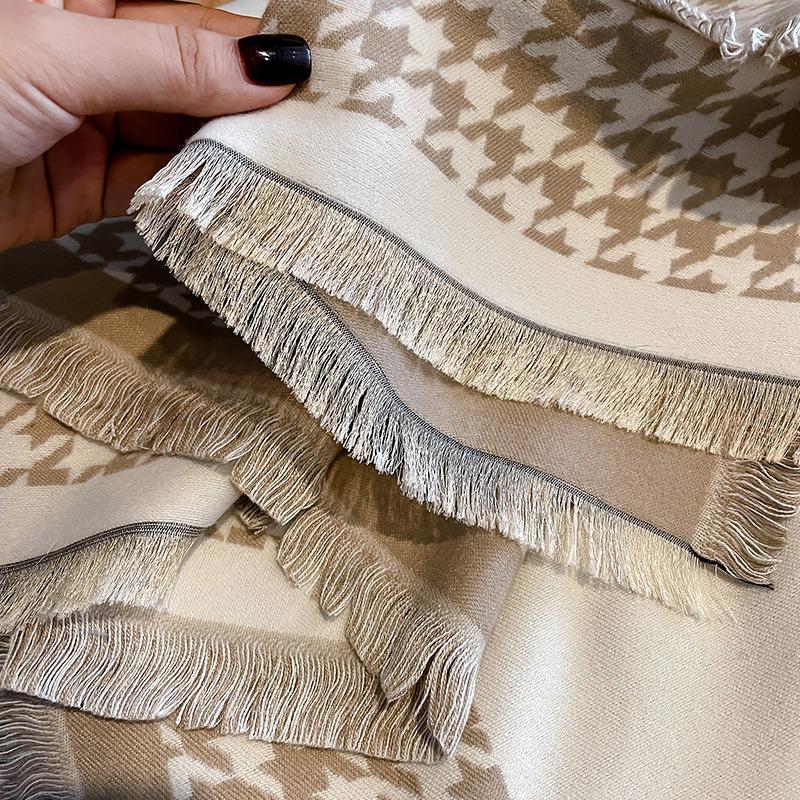 Novo cachecol quadrado feminino para outono e inverno, cachecol grosso e grande, luxuoso, macio, imitação de caxemira, para áreas externas