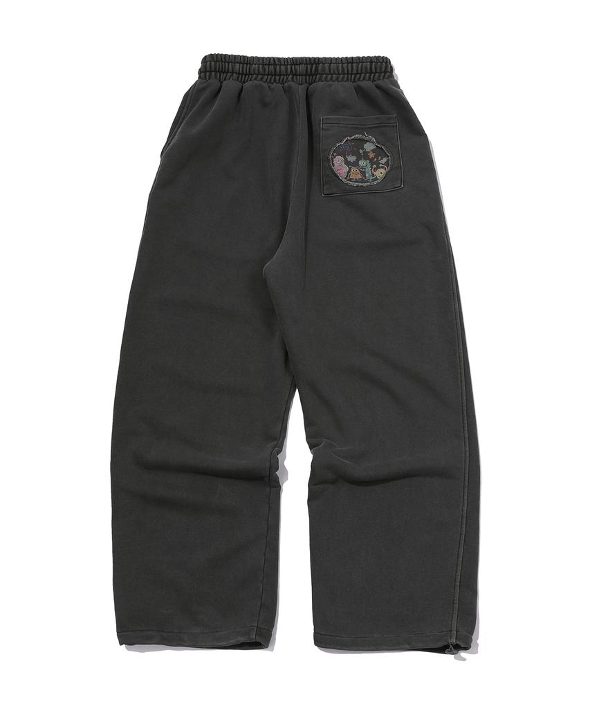CPGN STUDIO Happy Day Pocket Pigment Sweatpants Smoke Black