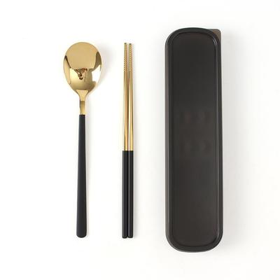 Goldenes Tisch-Tragbesteckset (Schwarz)