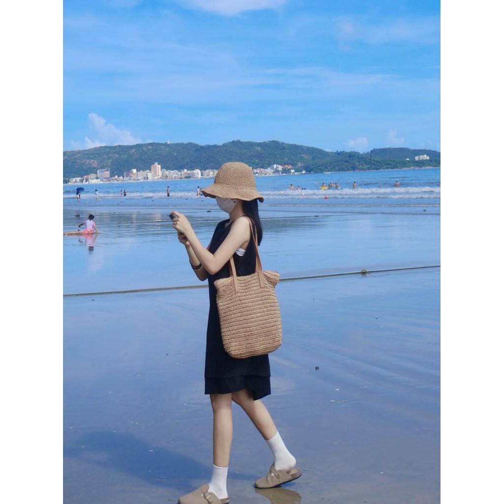 Ielgy French Vacation Style Straw Bag Large Capacity Seaside Beach Woven Bag Student Commuter Shoulder Tote Bag
