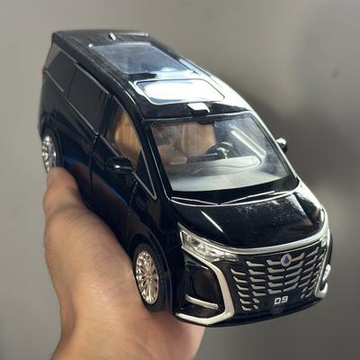 1:24 DENZA D9 Véhicule Électrique MPV Modèle Réduit en Métal Jouet Voitures Modèle à Rappel Son et Lumière Jouets Tendance pour la Maison Ornement Collection