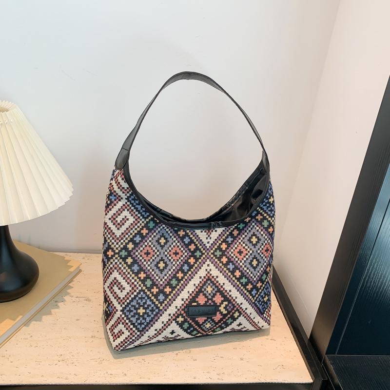 National style large-capacity tote bag 2025 summer new fashion shoulder bag foreign style versatile student daily class bag