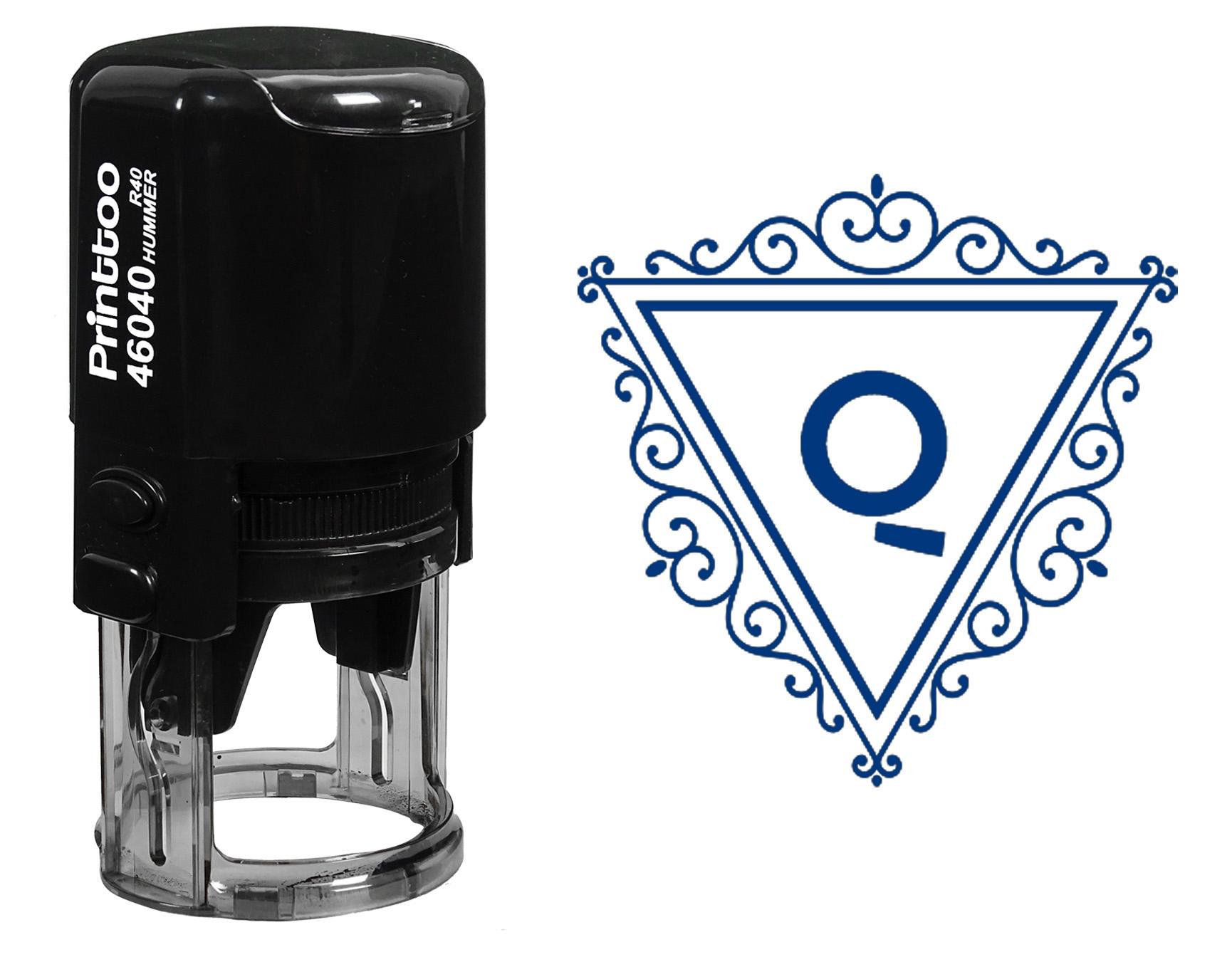 

Printtoo Swirl Border Triangle Q Alphabet Monogram Initial Self Inking Rubber Stamp R-40 Office 30 mm Diameter (Approx) синій