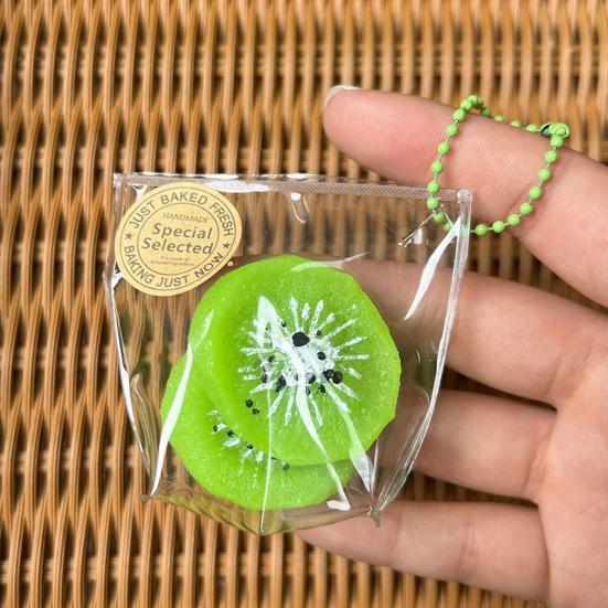 Simulated Fruit Squeeze Toy with Ball Chain Bag Slow Rising Orange Pineapple Banana Blue Berry Pinch Sensory Toy Anxiety Relief Fidget Toy