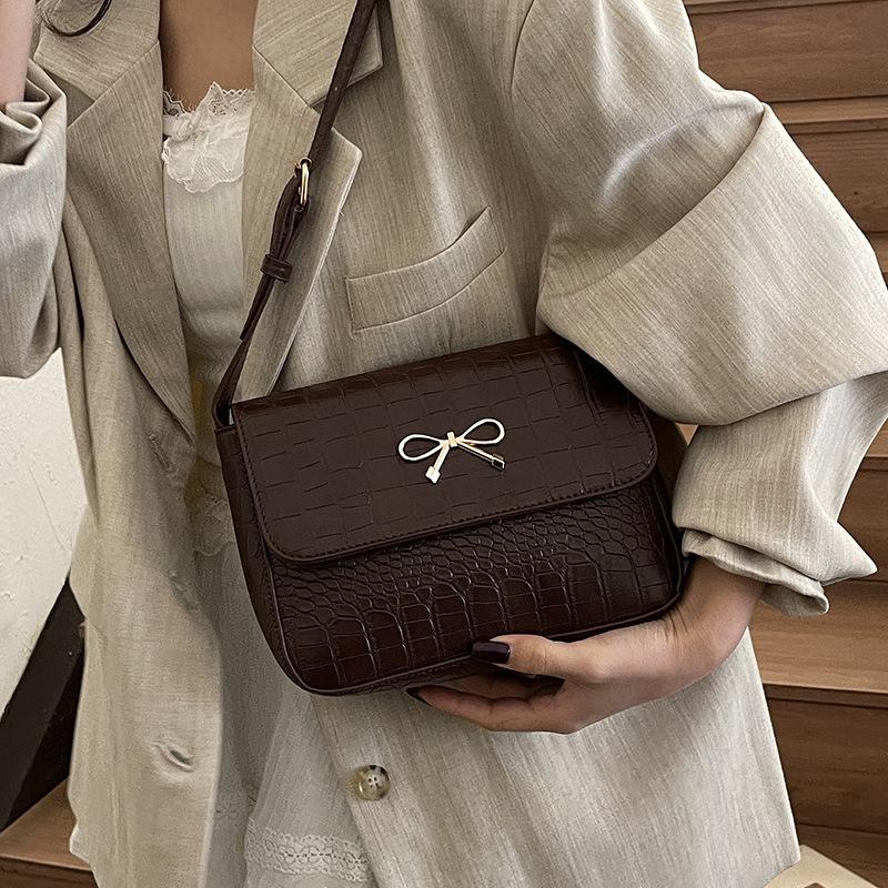 Texture Retro Sweet Casual 2025 New Popular Solid Color Bow Crossbody Shoulder Underarm Small Square Bag Women