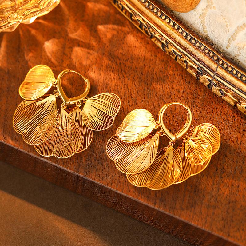 Vintage Hohlblatt Ohrringe Französischer Goldener Ast Jadeblatt Ohrclips Übertriebene Elegante Ohrringe