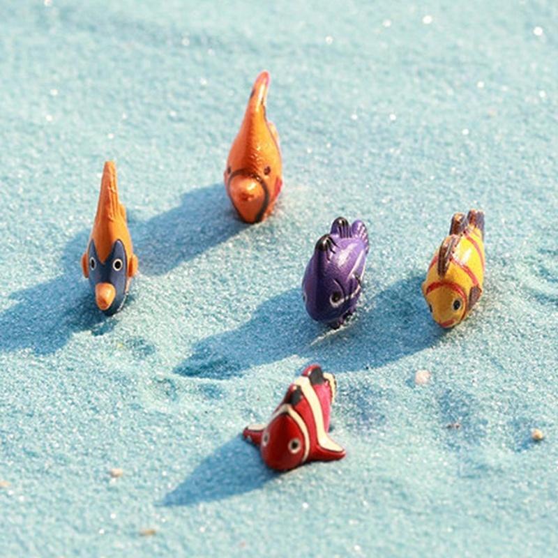 5Pcs/Lot Random Miniature Tropical Fish Fairy Garden Terrarium Figurine DIY Bonsai Craft
