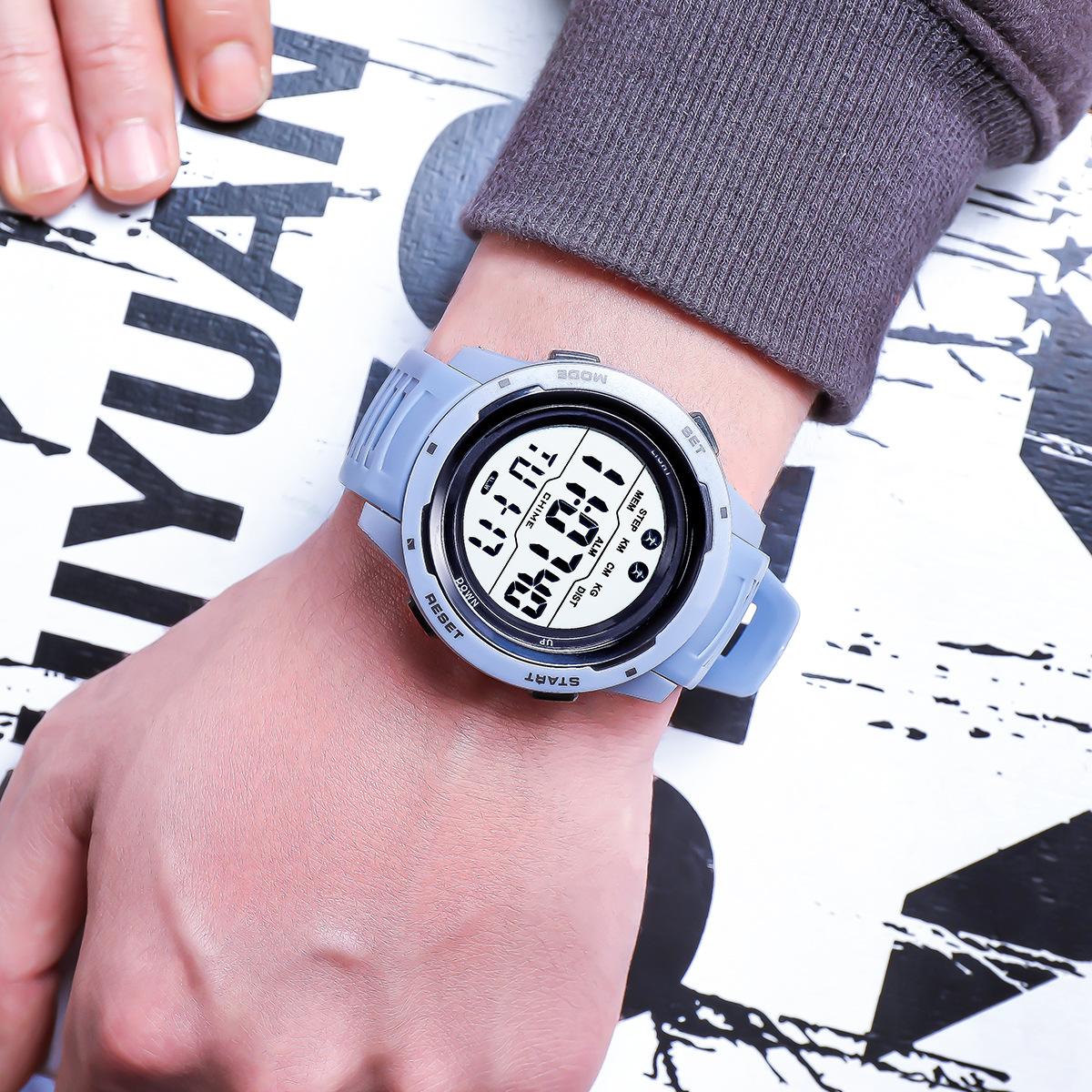 Multifunctional Electronic Outdoor Sports Watch Male Adolescent Multifunctional Alarm Clock Timing Sports Electronic Watch
