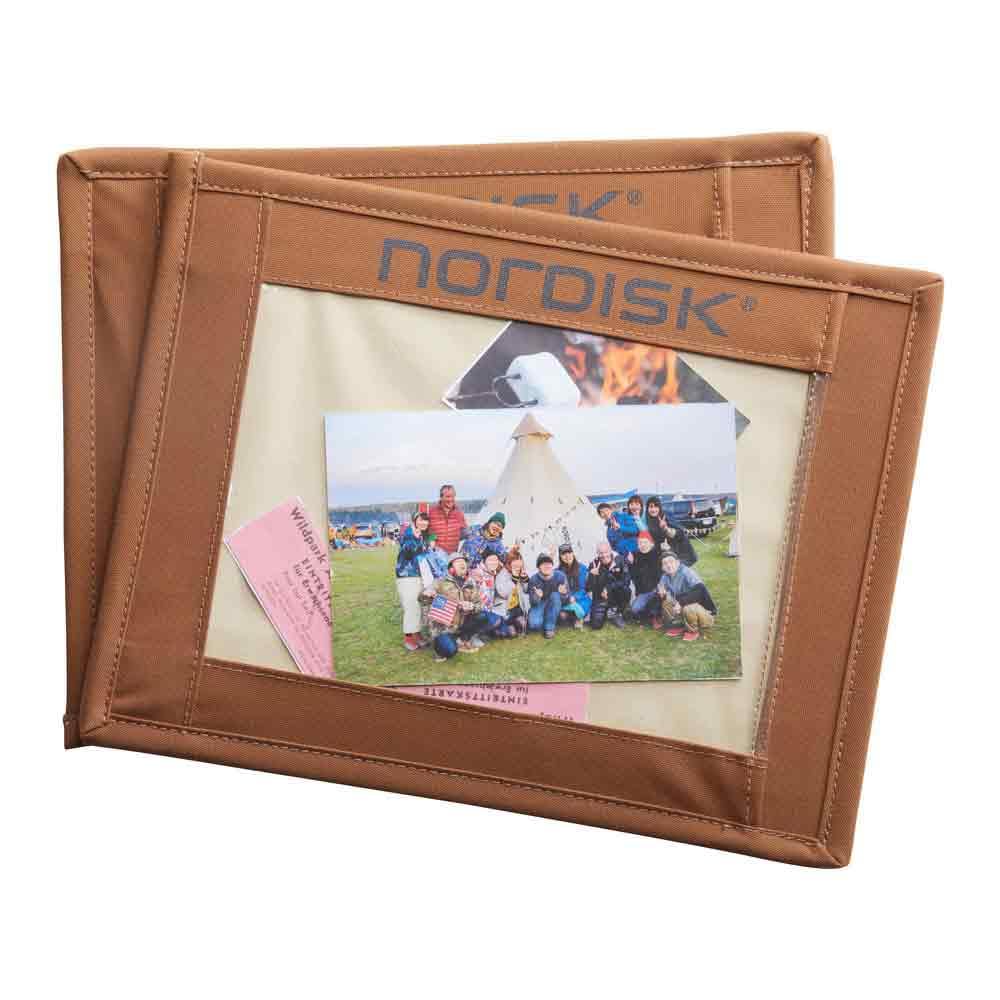 

NORDISK Набор имен для кемпинга на открытом воздухе 25 х 19 см Японский 148091 Доски для палатки/тента, 2, Шоколадный, (Официальный продукт) шоколадный