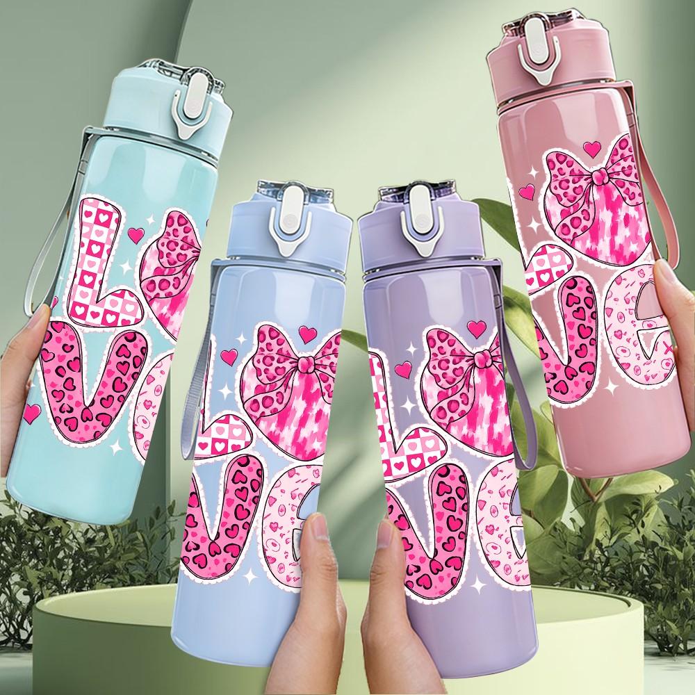 1PC Pink Glitter Love Heart Letter Print 750ml Color Plastic Sports Water Bottle Leakproof Flip Straw Lid Suitable for Sports Office Home Use
