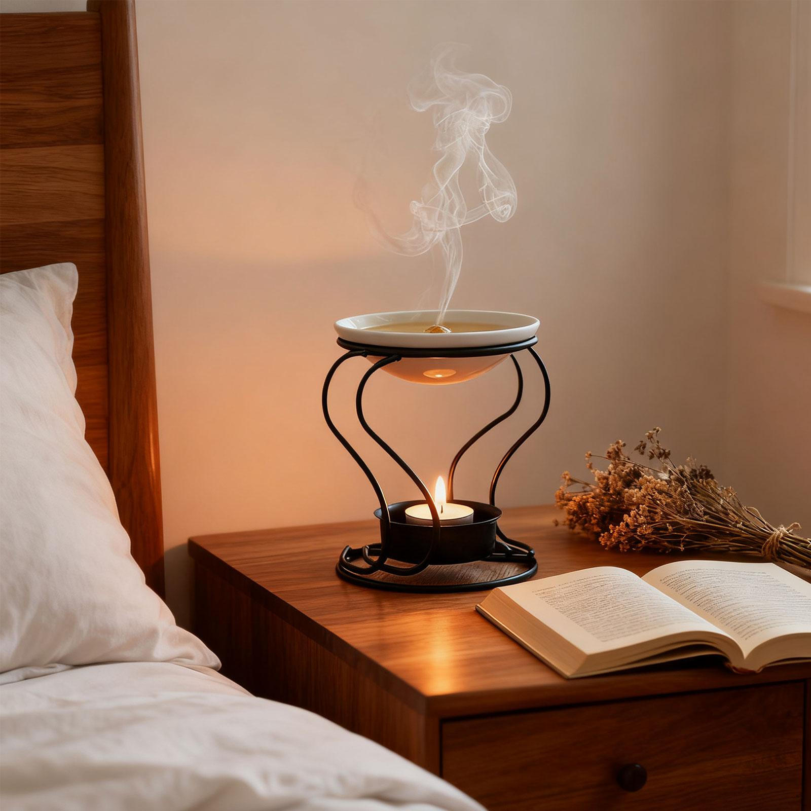 

Delicate Fragrance Warmer Metal Oil Burner with Ceramic Bowl European for Patios