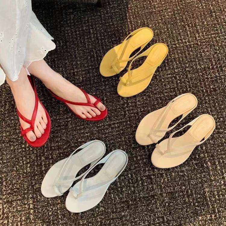 Sheepskin version of grape mother, the same temperament set of toe slippers for women's summer wear, minimalist thin strap round head thick heel cool 