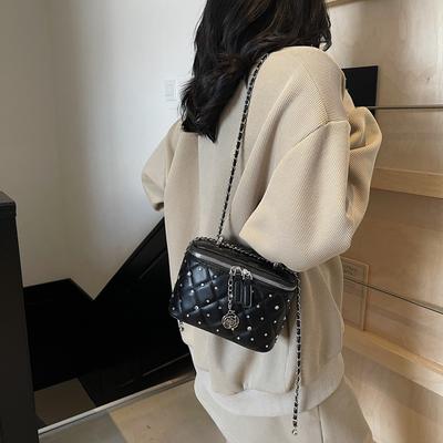 Korean Version of Fashionable Xiaoxiangfeng Diamond Chain Bag Women's Bag 2025 New Simple Small Square Bag Versatile Messenger Box Bag