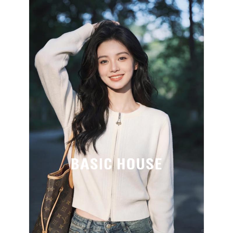 Basic House Women s Short Round Neck Zipper Knit Cardigan L