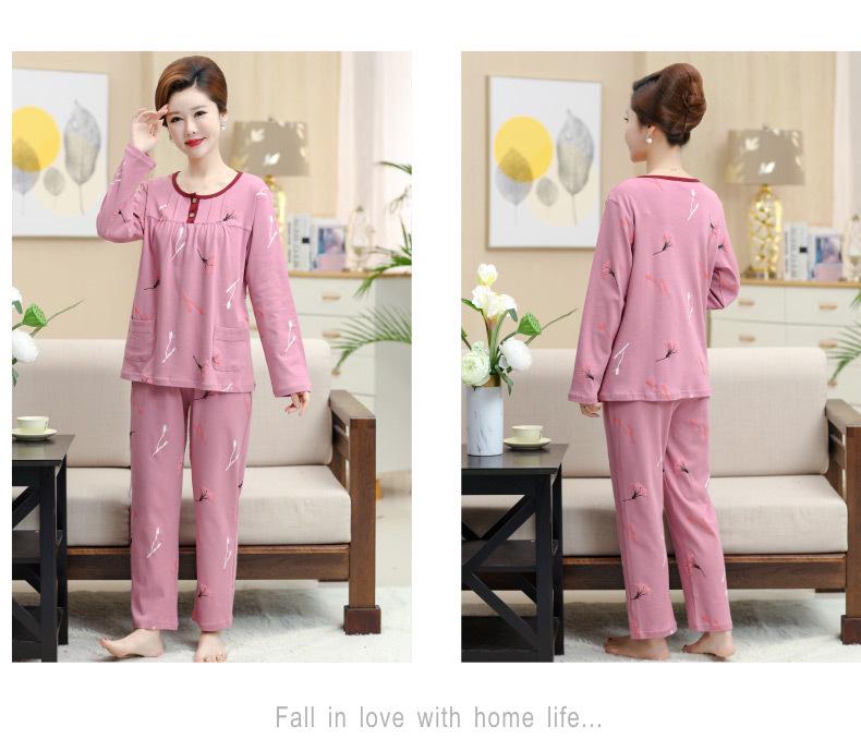 Women's Plus Size Knitted Cotton Home Wear for the Middle-Aged and Elderly - Suitable for Autumn and Spring