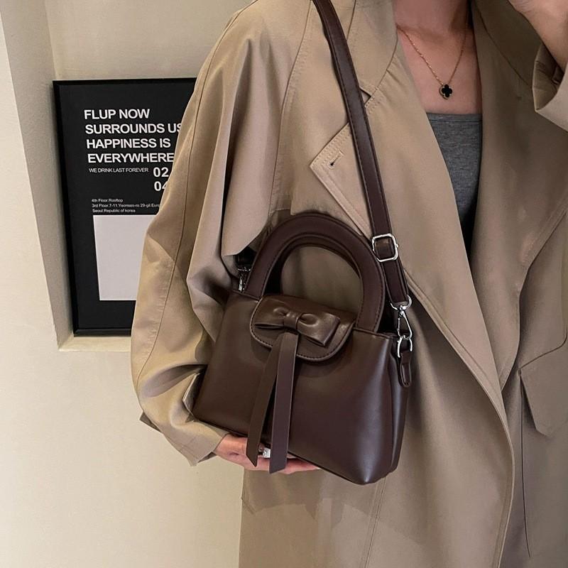 Stylish Butterfly Bow Handbag Autumn Winter Women 2023 New Trend Bucket Bag