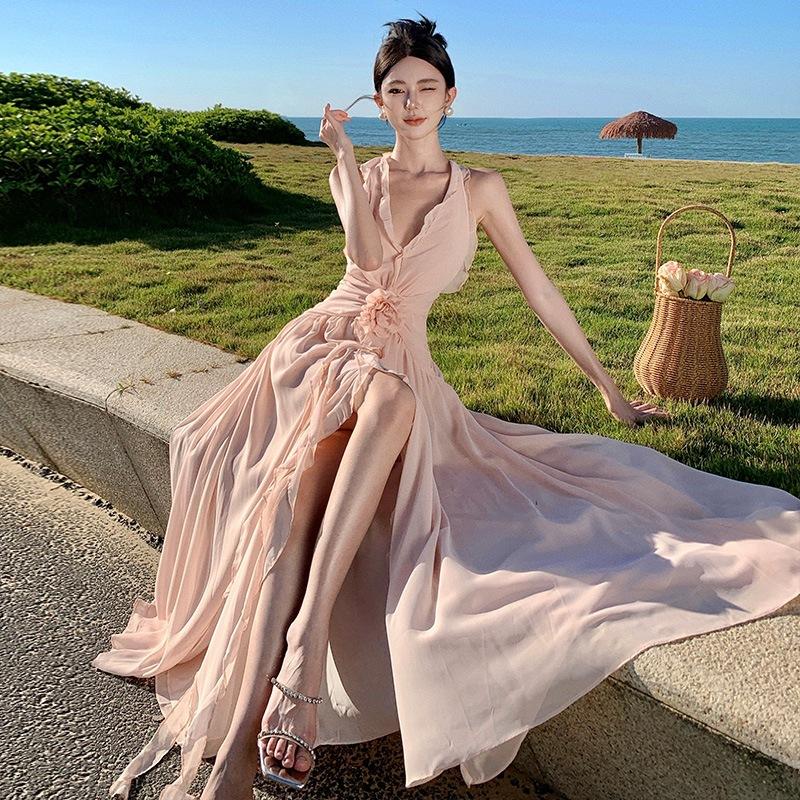 Sleeveless V-neck Neck Dress, Gentle Temperament, Fungus Edge Backless Dress, Beach Dress, Long Dress Elegant