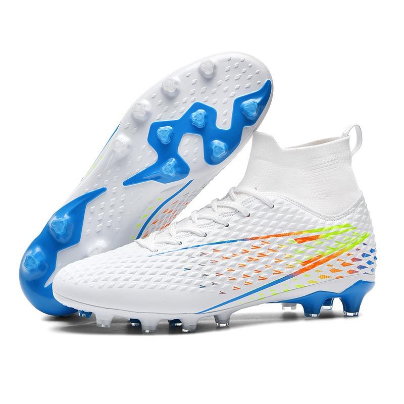 New high-top football shoes for men, women and children are nailed into artificial turf, student game training leather football shoes
