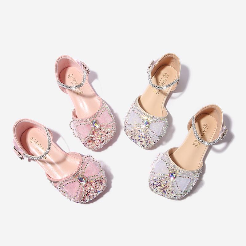 Girls' Princess Sandals2026New Crystal Bow Soft-soled Closed-toe Children's Performance Shoes, Stylish and Trendy Flat-soled