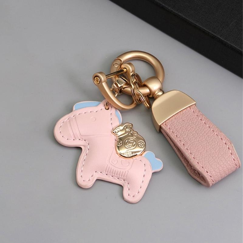 Fashionable Textured Key Pendant Horse Shape Multifuntional Accessory Everyday Use Key Jewelry Suitable for Keys Bags