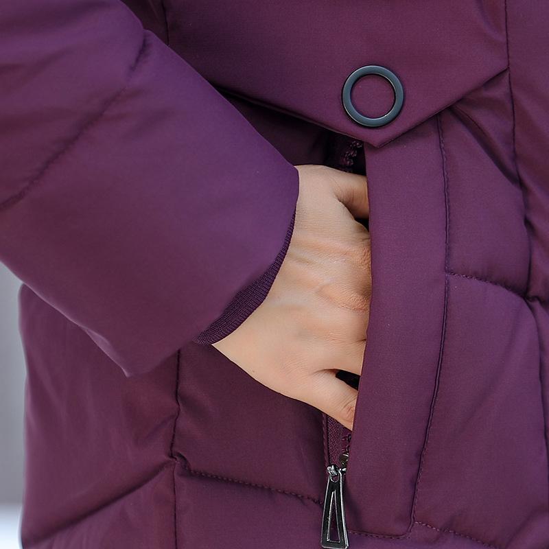 Mamma Pluss Størrelse Dun Bomullsforet Jakke Nye Middelaldrende og Eldre Vinterklær Lang Bomullsforet Damejakke Stor Pelskrave Kåpe