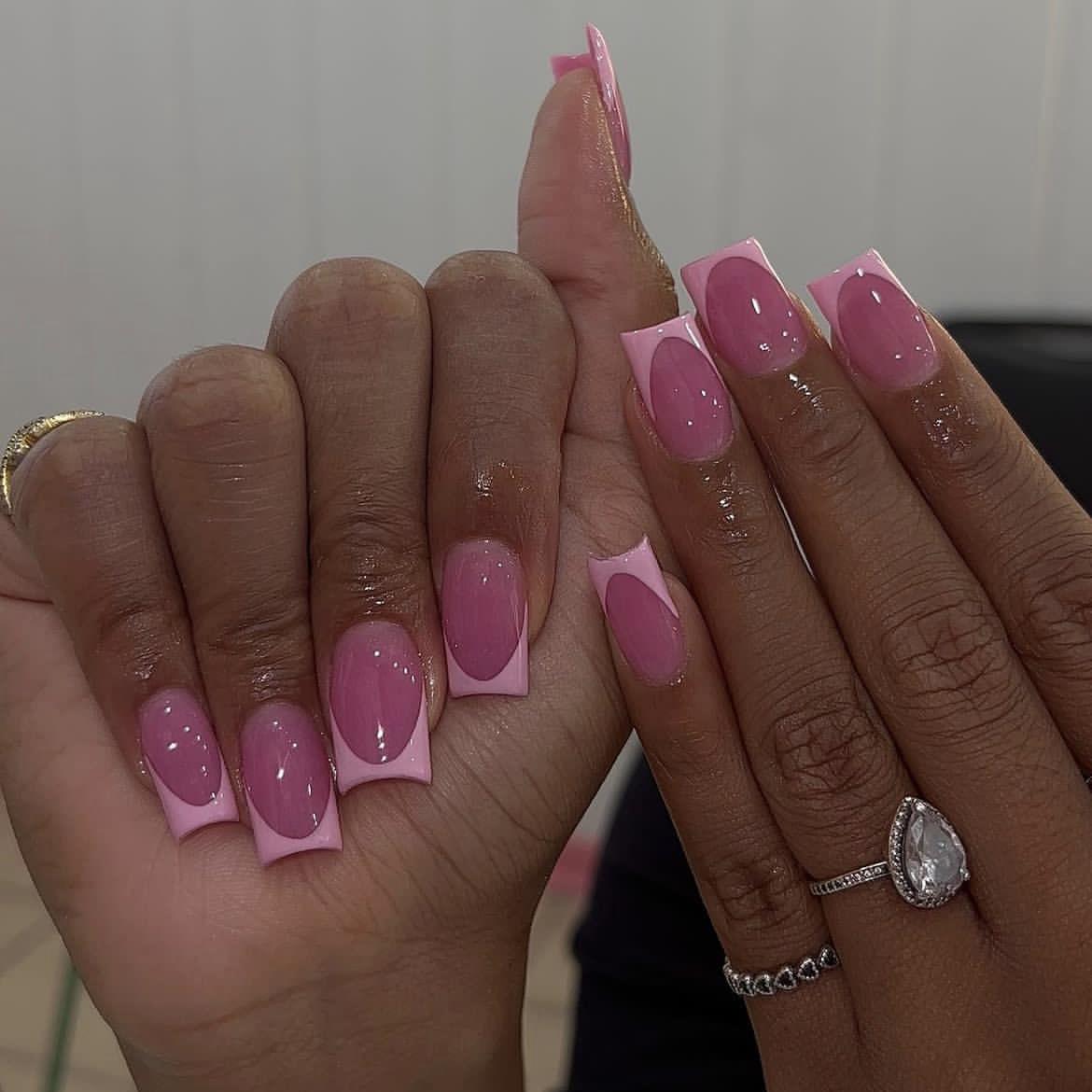 

Glossy Pink French Square Press-On Nails Set - 24 Count