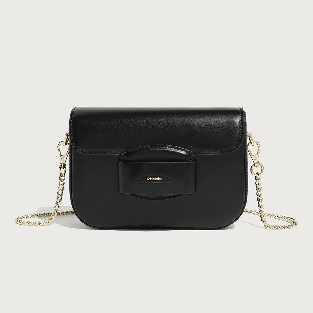 Niche design bag spring women's versatile fashion high-end exquisite messenger bag saddle tofu small square bag