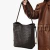 2025 New Fashion Trend Women's Handbag Daily Commute Cowhide Bucket Bag Genuine Leather Large-capacity Woven Bag