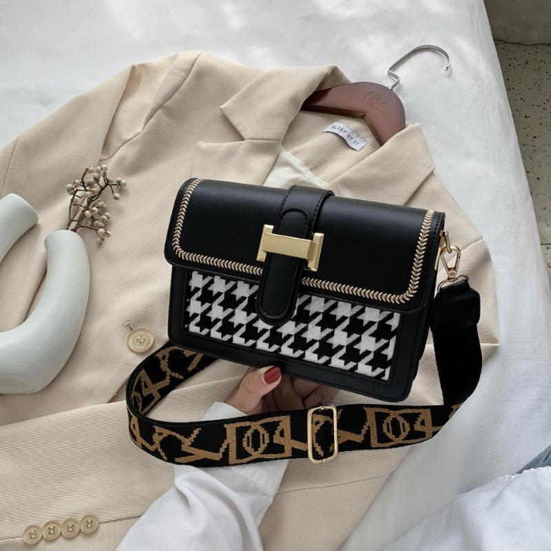 Heutige beliebte kleine Tasche Damen neue High-End-Textur Nische Pendeln breiter Schultergurt einzelne Schulter Umhängetasche