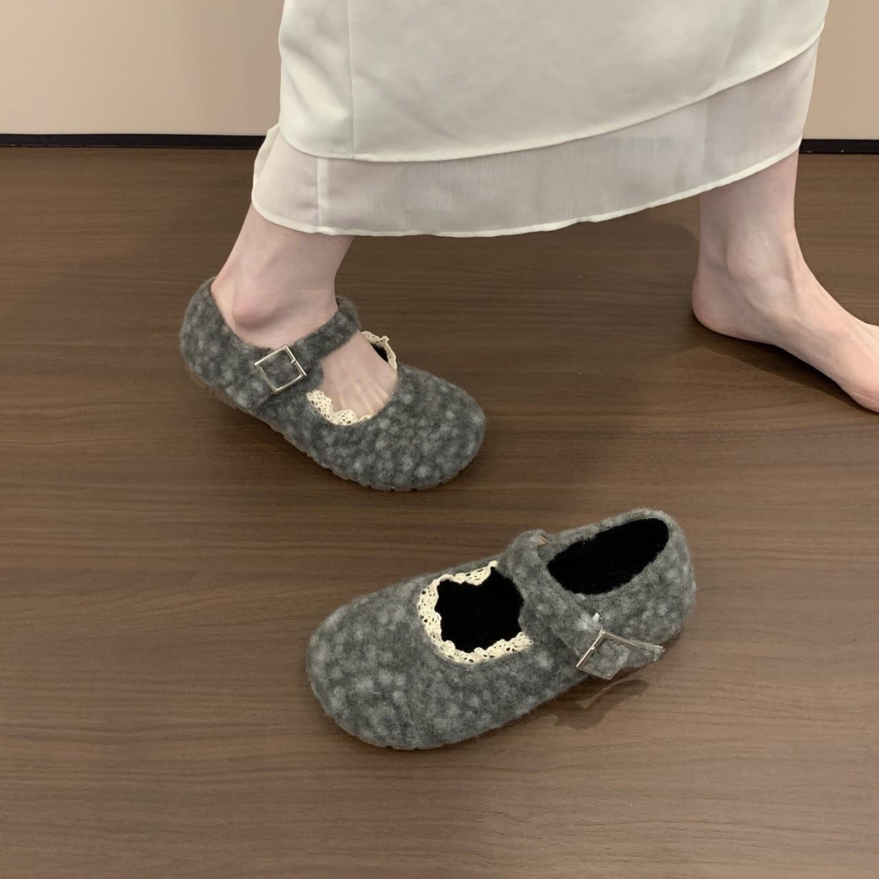 

Sweet lace edge velvet flat Mary Jane shoes autumn and winter word with shallow mouth warm shoes 40 сірий колір