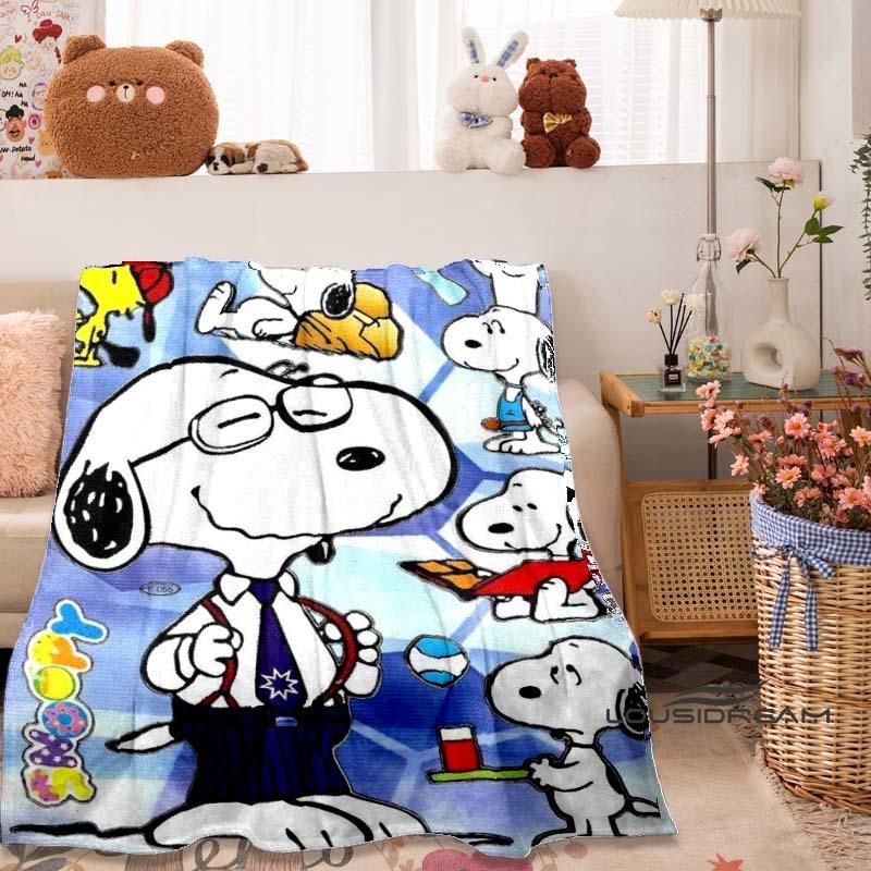 New Comic-Themed Snoopy Flannel Blanket — Ultra-Soft, Warm, and Plush Throw — Perfect for Home, Bedroom, Bed, Sofa, and Travel