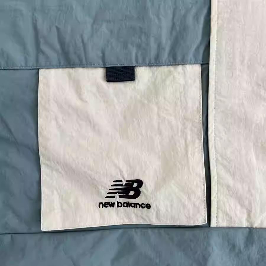New Balance Windbreaker Sweatshirt Asia Sizing 'Green Khaki' Unisex NAA56143-KH
