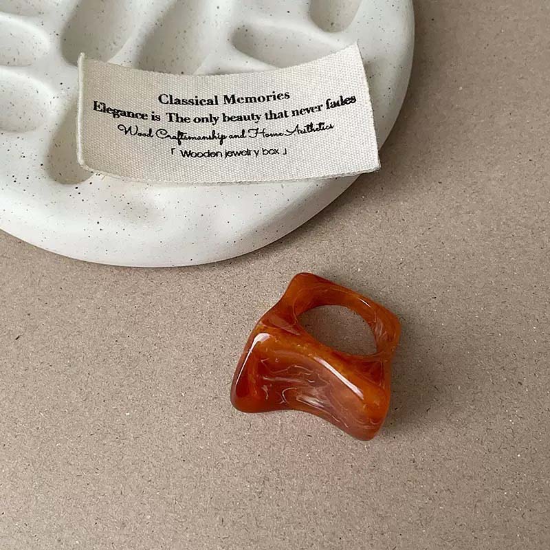 Vintage barevné oválné pryskyřičné prsteny pro ženy muže Zveličené akrylové nepravidelné geometrické kloubové prsteny Y2K šperky