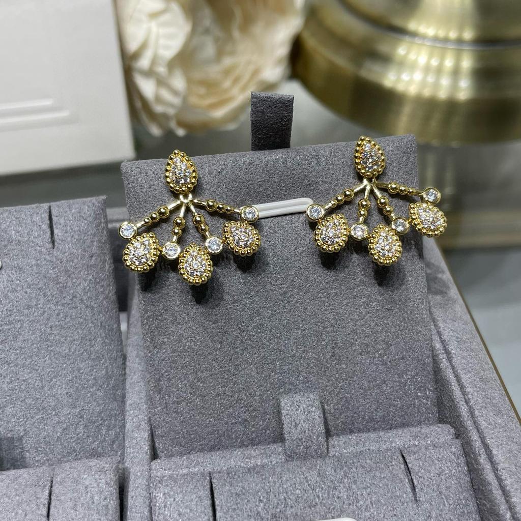 New Hot Brand Vintage Earrings for Women Luxury Jewelry Fashion Water Drop Designer Eardrop Pure 925 Sliver Party Stud Earrings