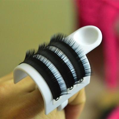 Anello adesivo per extension ciglia Wonder Lash Signature con set di palette per ciglia bianco