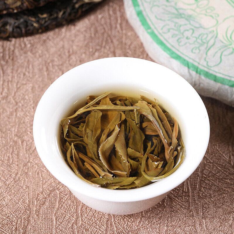 Pu'er Tea Cake Menghai Icelandic Ancient Tree Tea 2012 Pu'er Tea 357g  Raw Tea