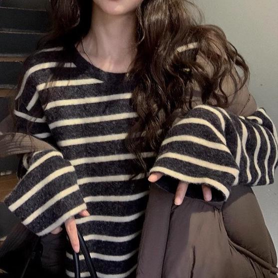 

Women s Japanese Style Striped Long Sleeve Base Layer T-Shirt - Slimming, Brushed, Loose Fit for Spring, Autumn, Winter XL