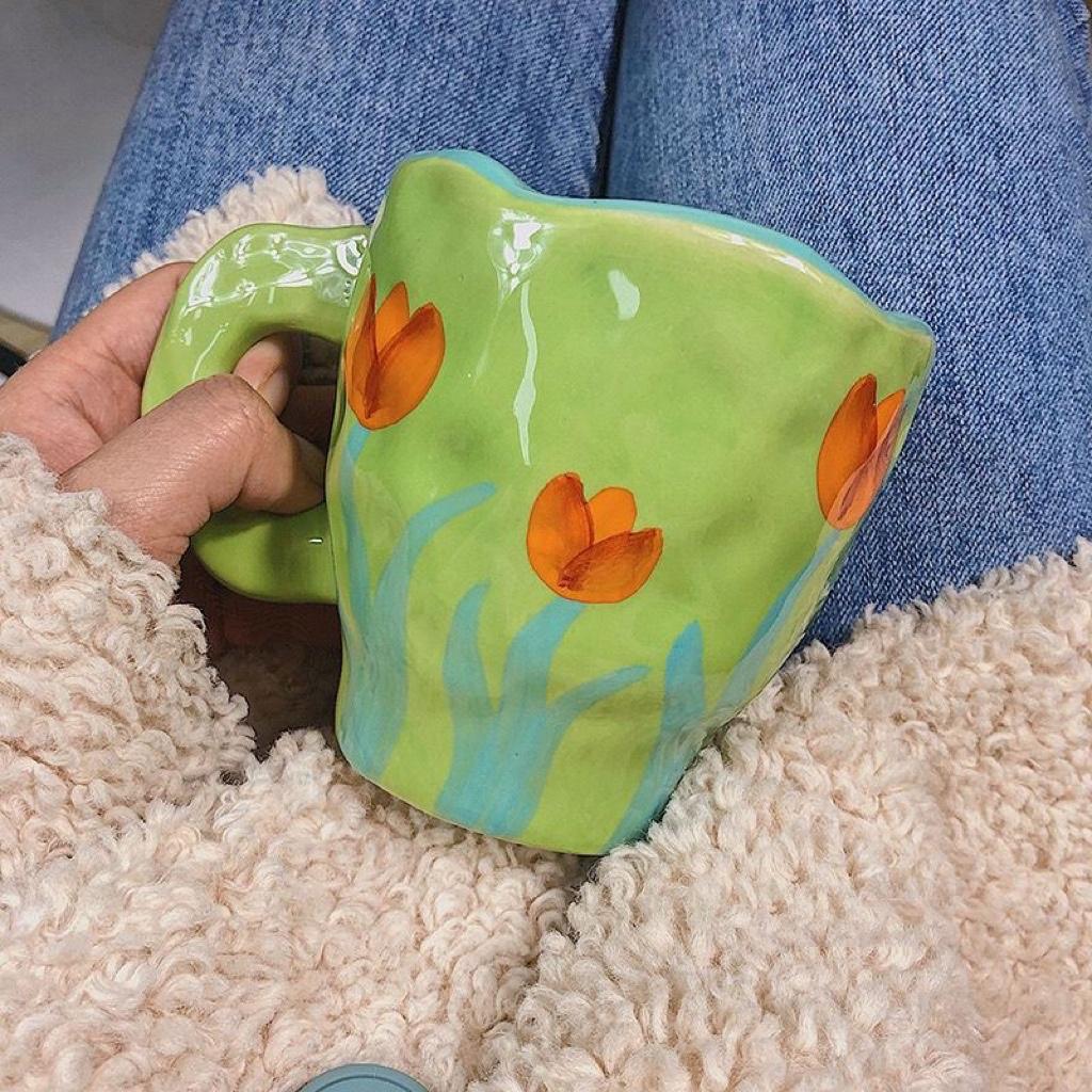 Green Tulip Mug Girls Heart Irregular Ceramic Breakfast Cup High-end Ceramic Embossed Korean Holding An Irregular Coffee Cup