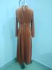 2026 Women's Elegant Gold Velvet Long-Sleeve Slimming Dress with Waist-Cinched Design for Autumn/Winter.