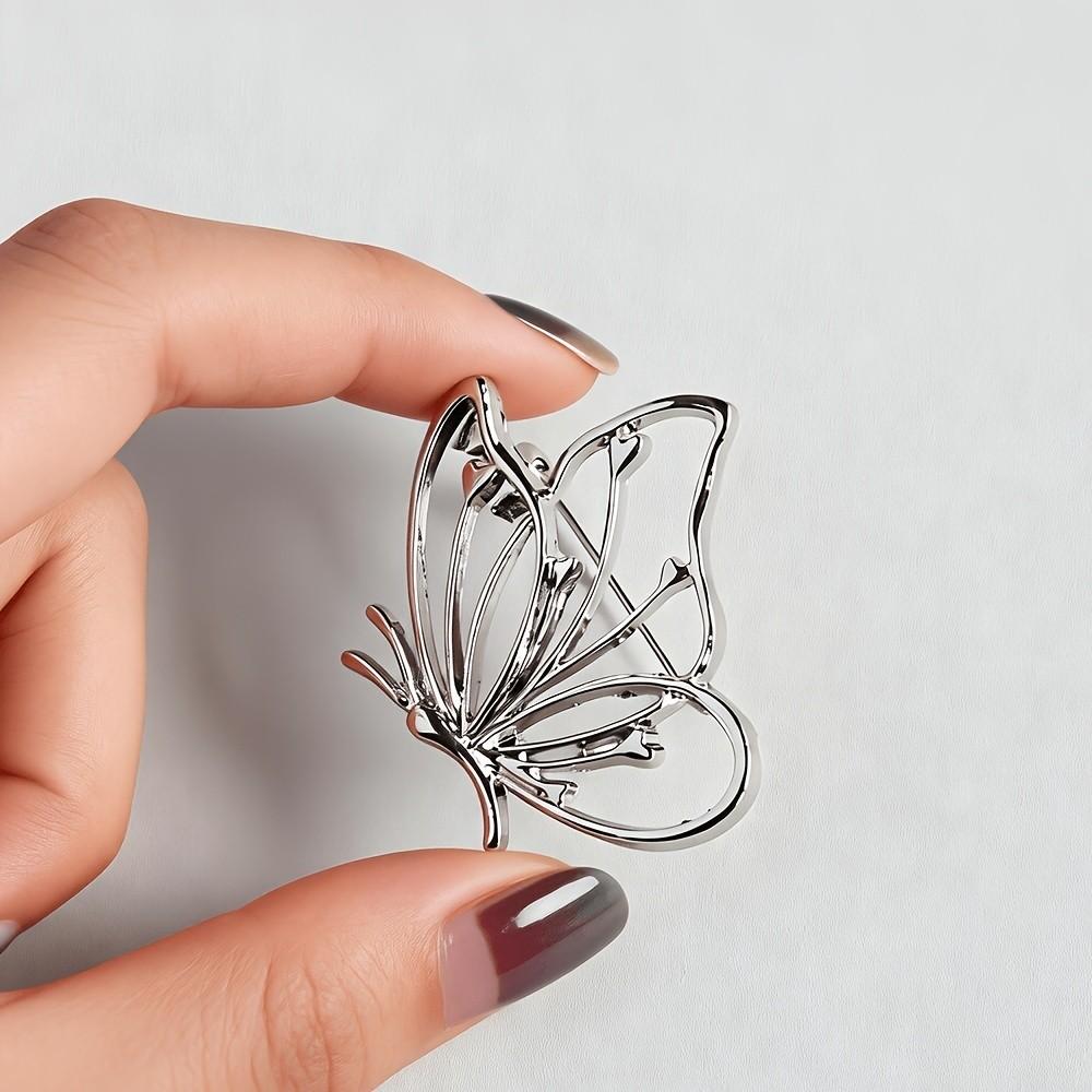 Metal Hollow Butterfly Brooch Light Luxury Badge Pin Delicate Women's Brooch  Gifts