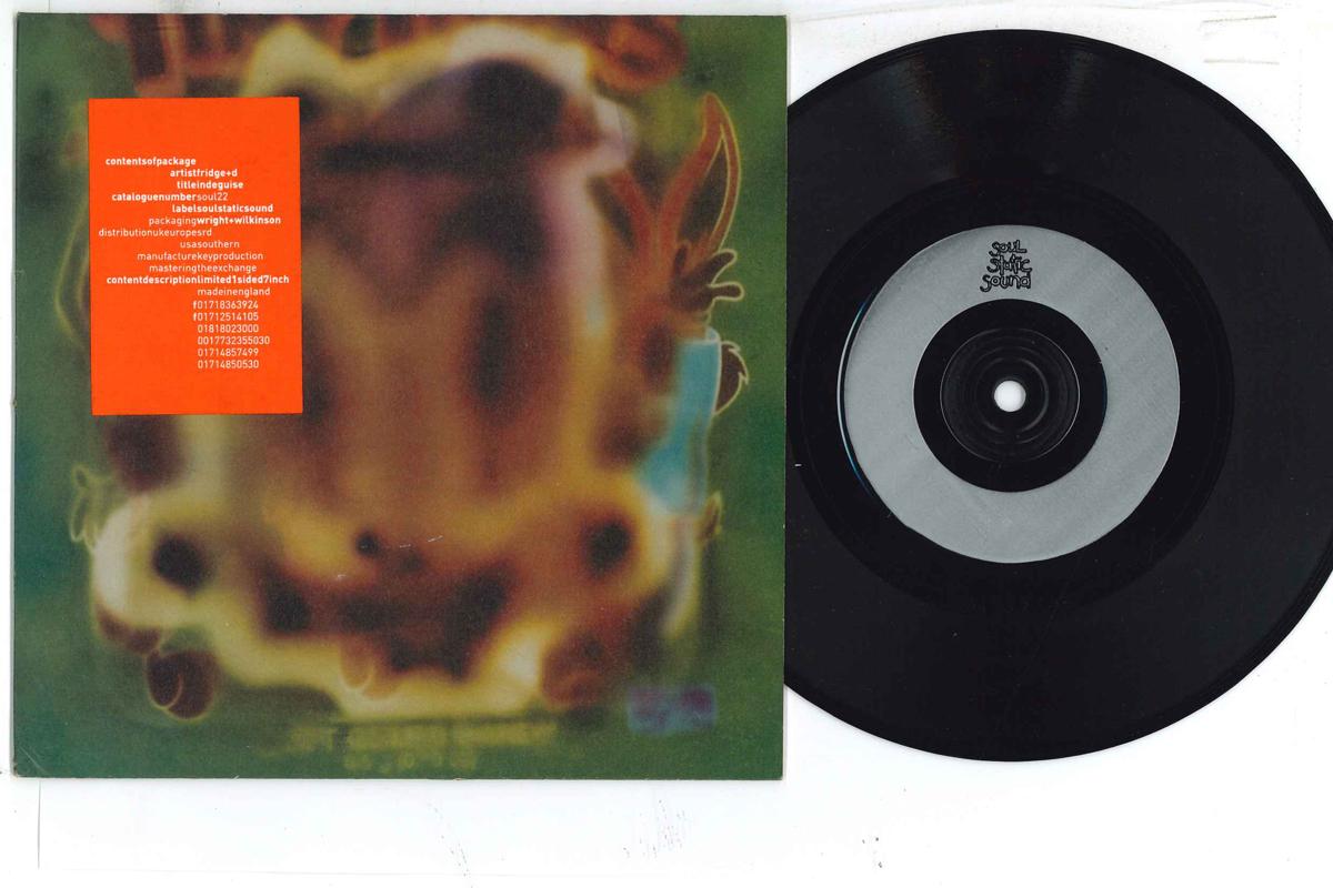 

7-дюймовая пластинка FRIDGE+D - Indeguise SOUL22 SOUL STATIC SOU 1998 UK Рок Б/У