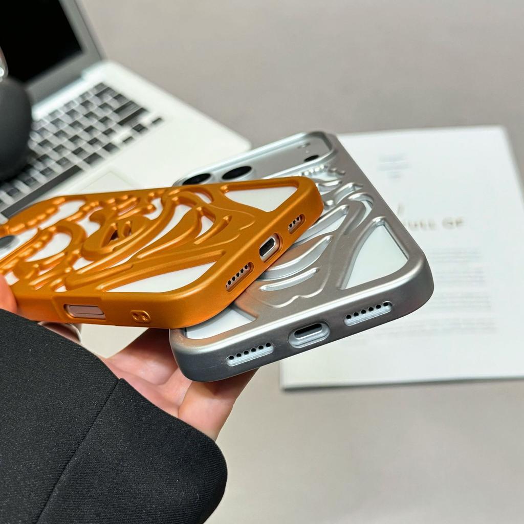 Applicable iPhone17Promax mobile phone case Apple 17Air hollow clown matte 16Pro anti-drop protective case